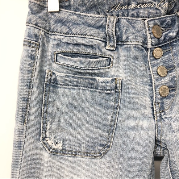 American Eagle Size 2 Vintage Flare Light Wash Slightly Distressed Unique Jeans - Picture 5 of 9